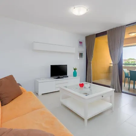 Apartman Ferienwohnung Mara Premium Direkt In Poreczentrum Porec