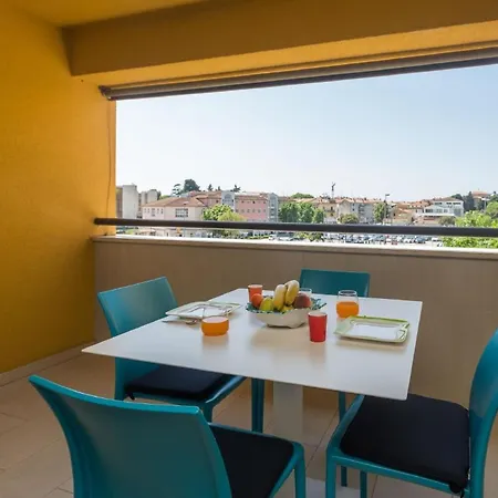 Ferienwohnung Mara Premium Direkt In Poreczentrum 公寓 波雷奇